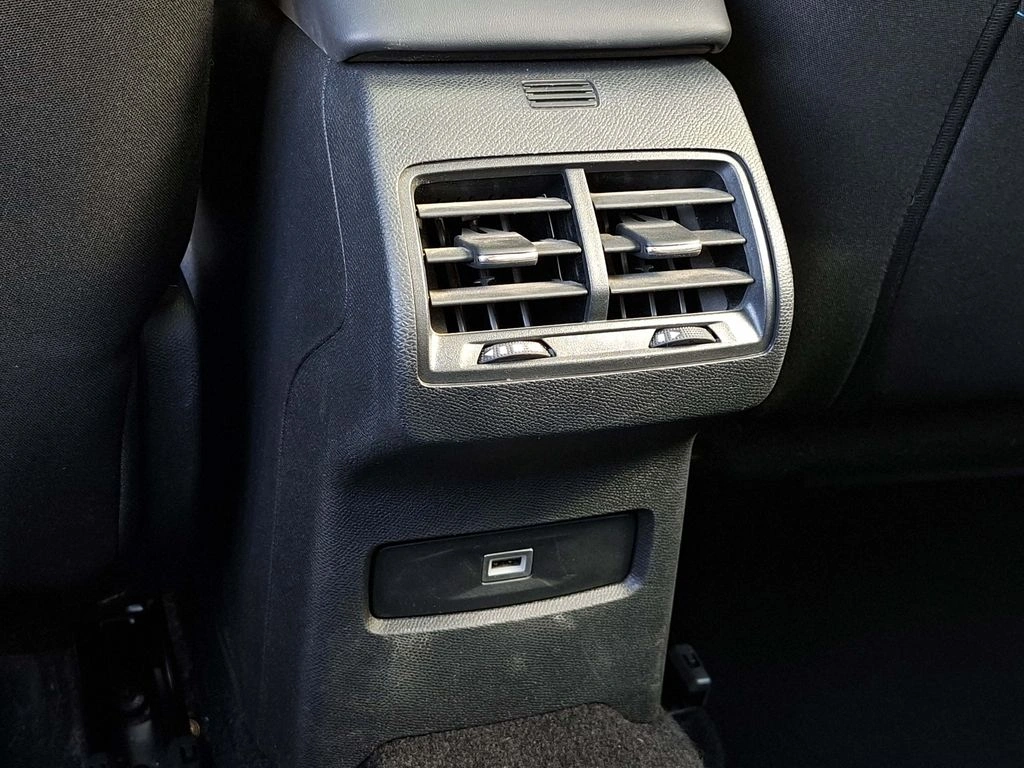 Citroen C4 1.5 Bluehdi Diesel Shine 4x2 130 Ss Eat8 At 5p año 2022