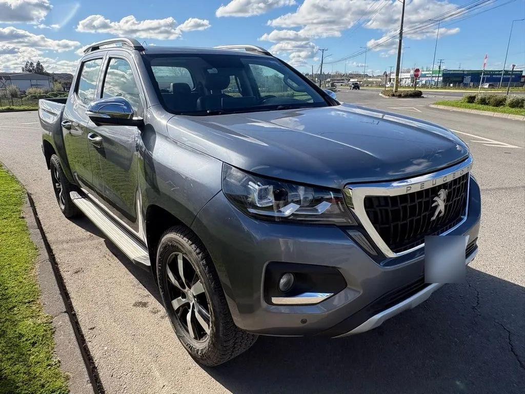 Peugeot Landtrek 1.9 4x4 Mt año 2023