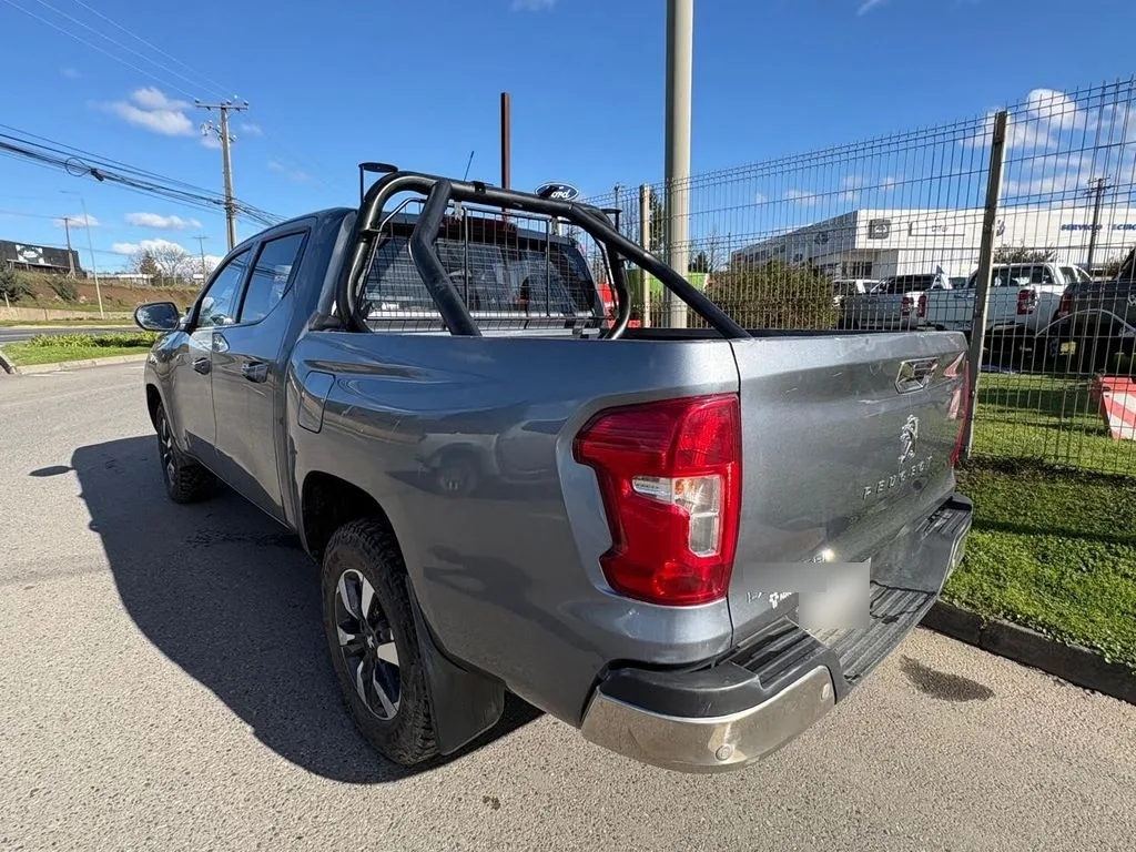 Peugeot Landtrek 1.9 4x4 Mt año 2023