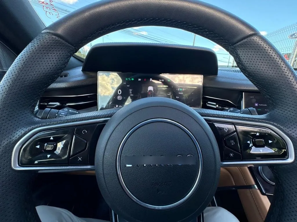 Lynk&Co 09 Halo 09 Awd año 2025