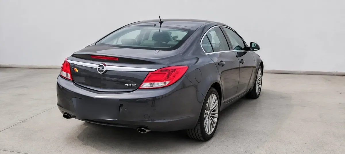 OPEL INSIGNIA 2.0 Edition At año 2013