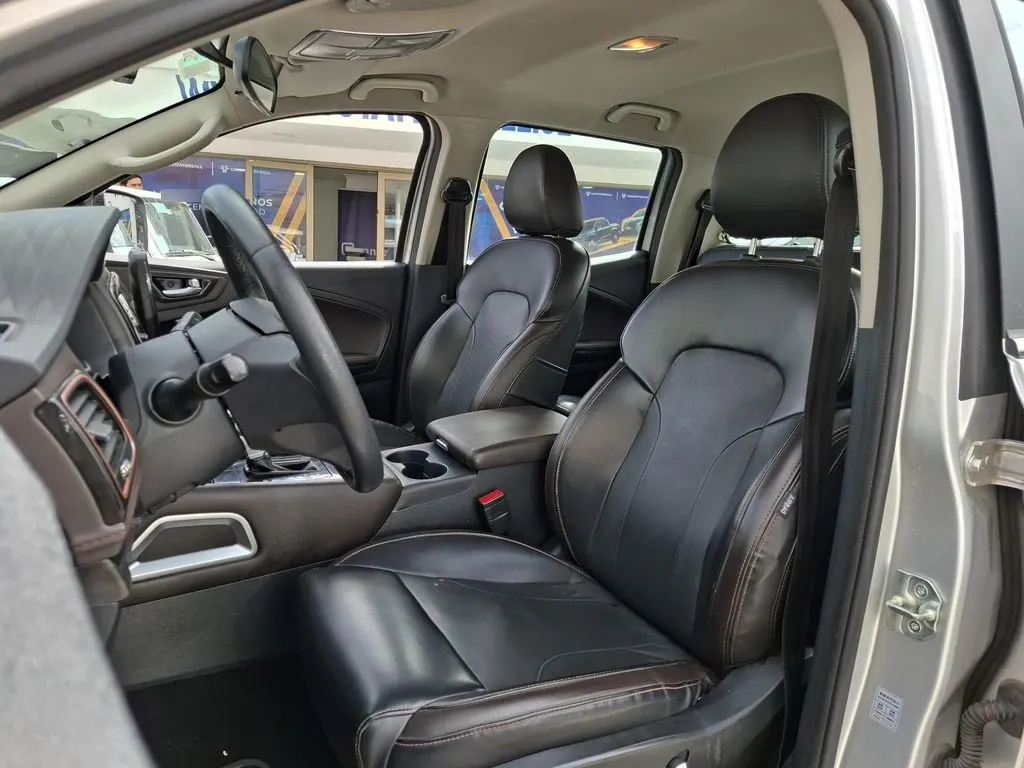 ZX Auto Terralord 2.5 At 4x4 año 2023