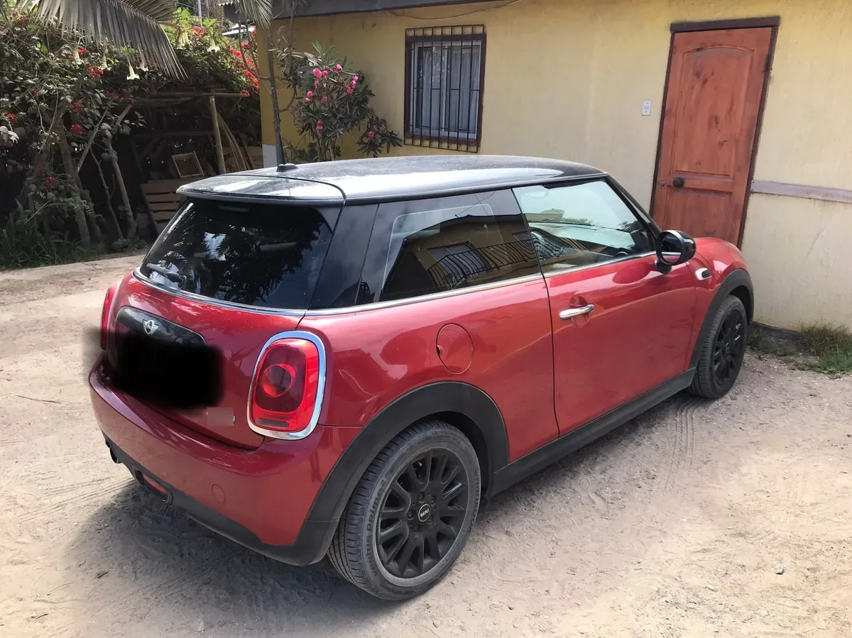 MINI F56 1.5 Cooper Salt Tm Mt año 2015