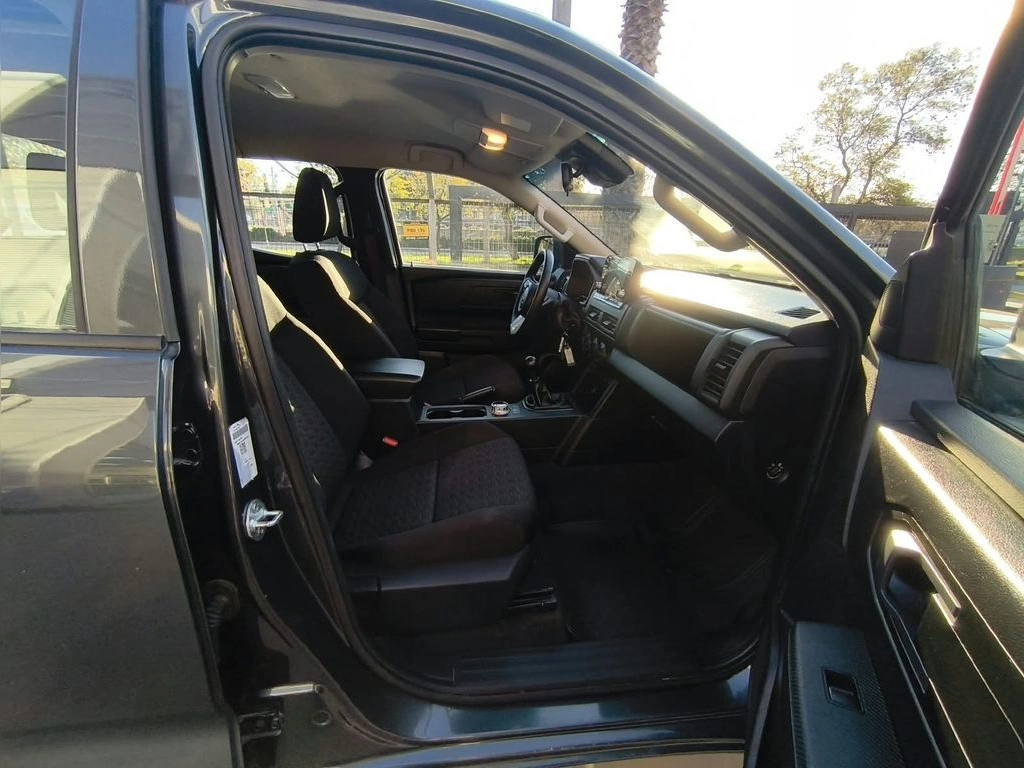 Mitsubishi L200 Katana Xrt 2.5 Mt 4x4 año 2024
