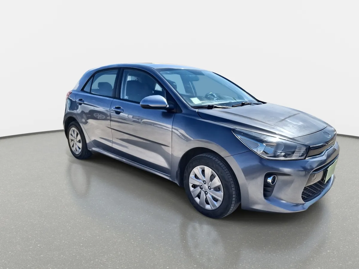Kia Rio 5 1.4 Ex 4x2 Ac 6mt 5p año 2019