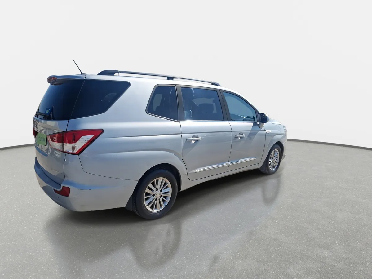 Ssangyong Stavic 2.2 Diesel 2wd At 5p año 2019