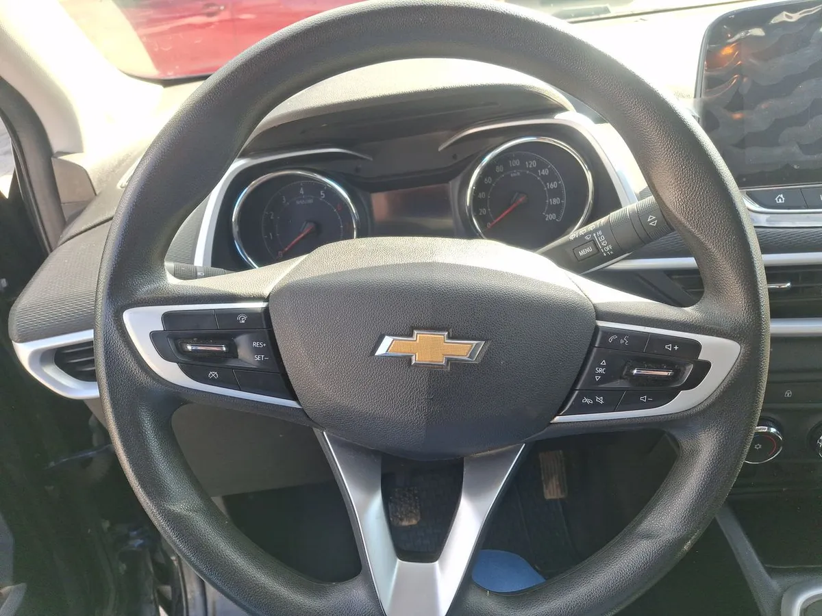 Chevrolet Tracker 1.2t Ls Fwd Mt 5p año 2022