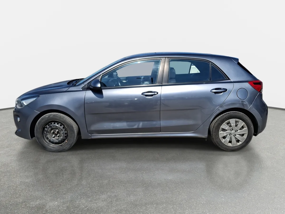 Kia Rio 5 1.4 Ex 4x2 Ac 6mt 5p año 2019