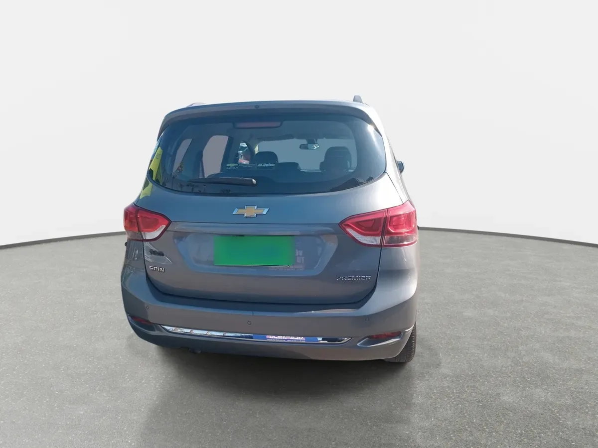 Chevrolet Spin 1.8 Premier 4x2 Mt 5p año 2021