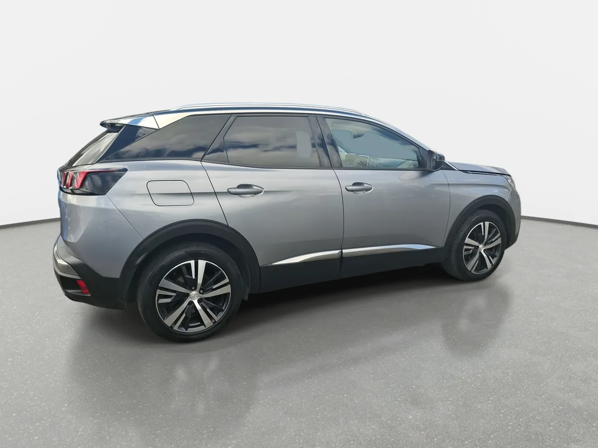 Peugeot 3008 1.5 Allure Bluehdi Diesel 4x2 130 Eat6 5p año 2021