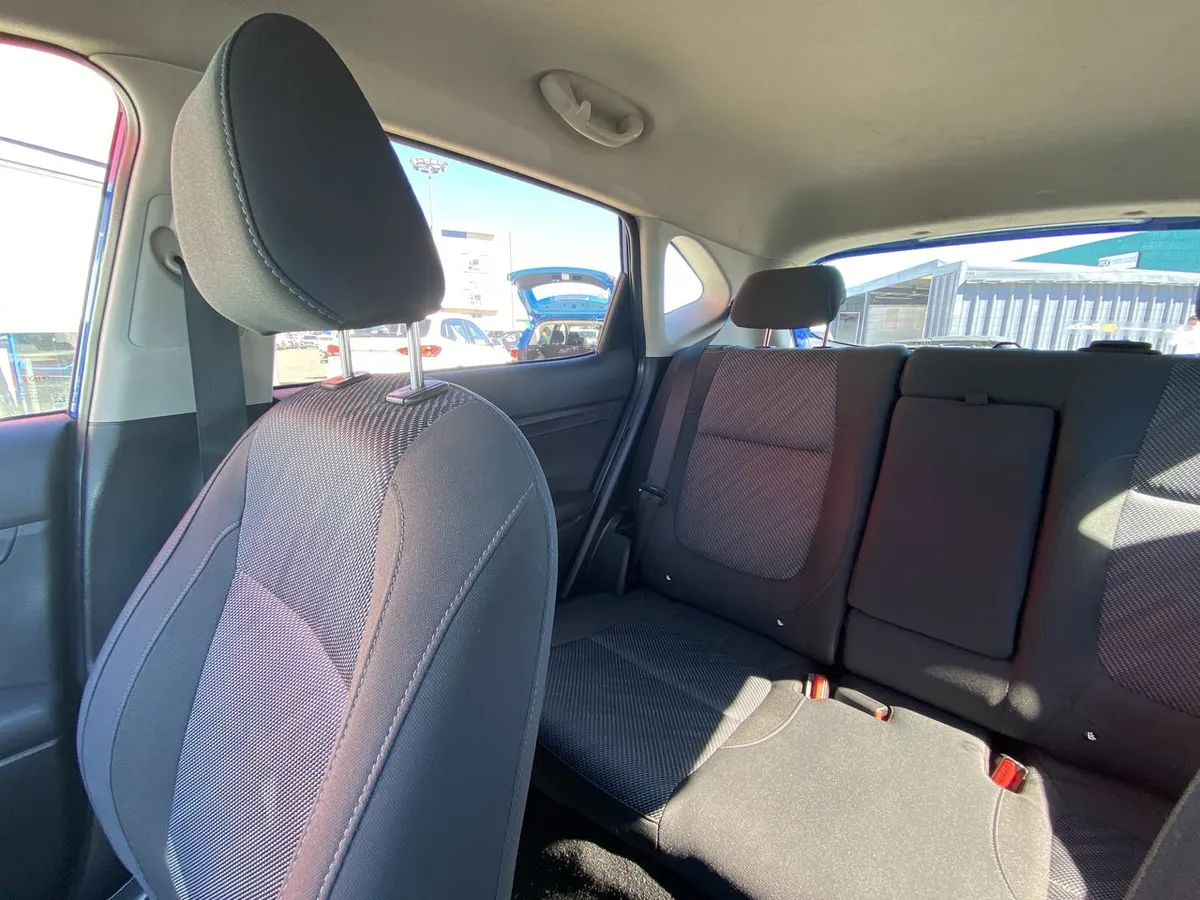 Kia Seltos 1.6 Ex 4x2 6at 5p año 2021