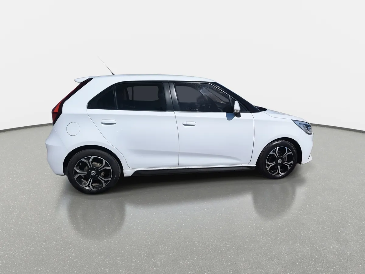 MG 3 1.5 Comfort 4x2 Hb Mt 5p año 2021