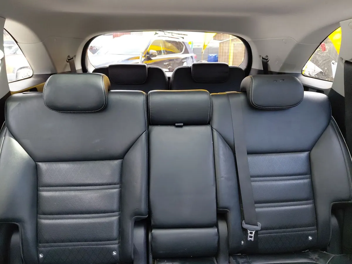 Kia Sorento 2.4 Gtl 2wd Special Pack At6 5p año 2020