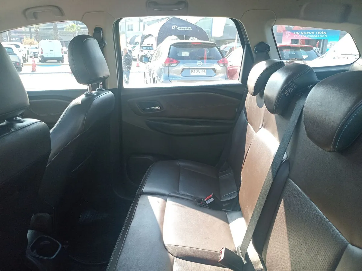 Chevrolet Spin 1.8 Premier 4x2 Mt 5p año 2021