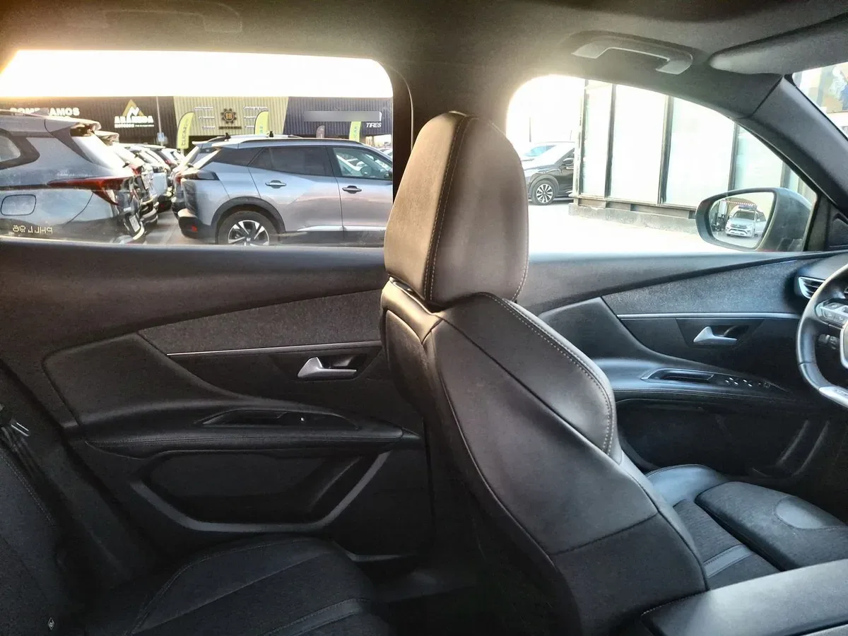 Peugeot 3008 1.6 Gt Puretech 4x2 180 Eat8 5p año 2021