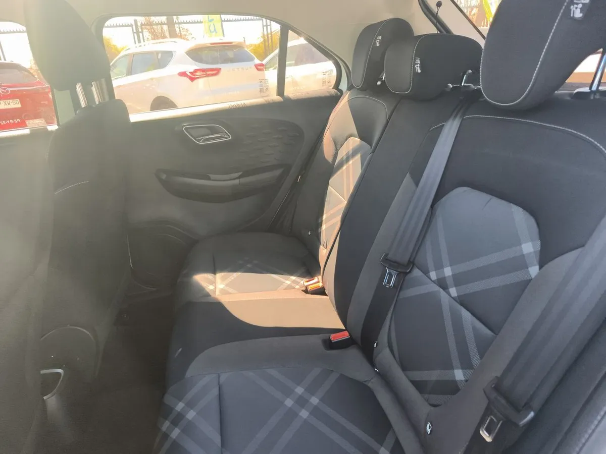 MG 3 1.5 Comfort 4x2 Hb Mt 5p año 2021