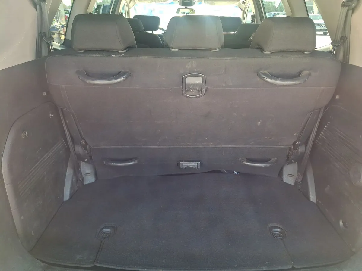 Ssangyong Stavic 2.2 Diesel 2wd At 5p año 2019