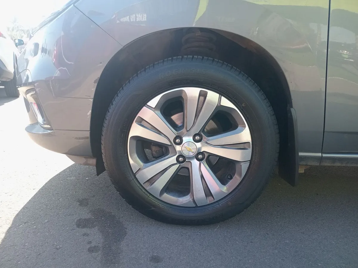 Chevrolet Spin 1.8 Premier 4x2 Mt 5p año 2021