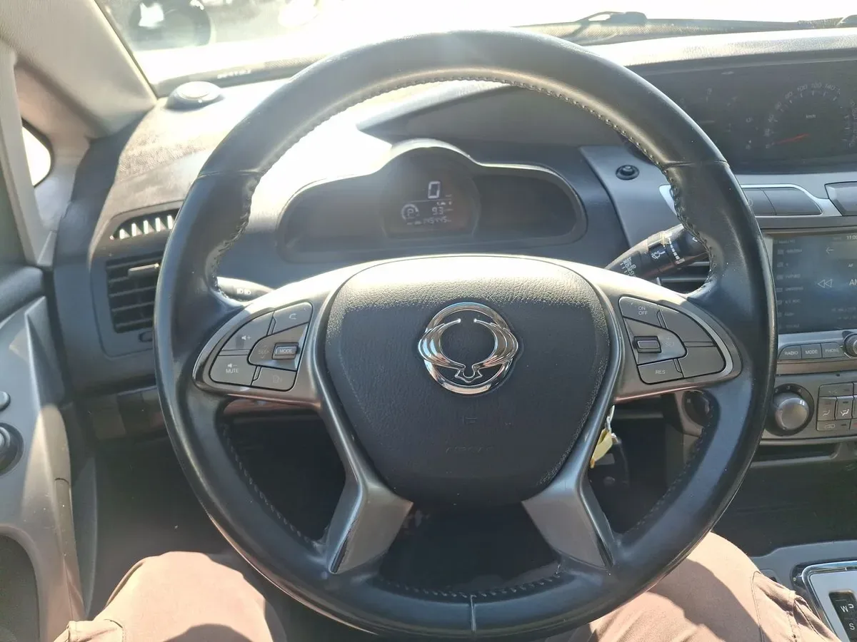 Ssangyong Stavic 2.2 Diesel 2wd At 5p año 2019