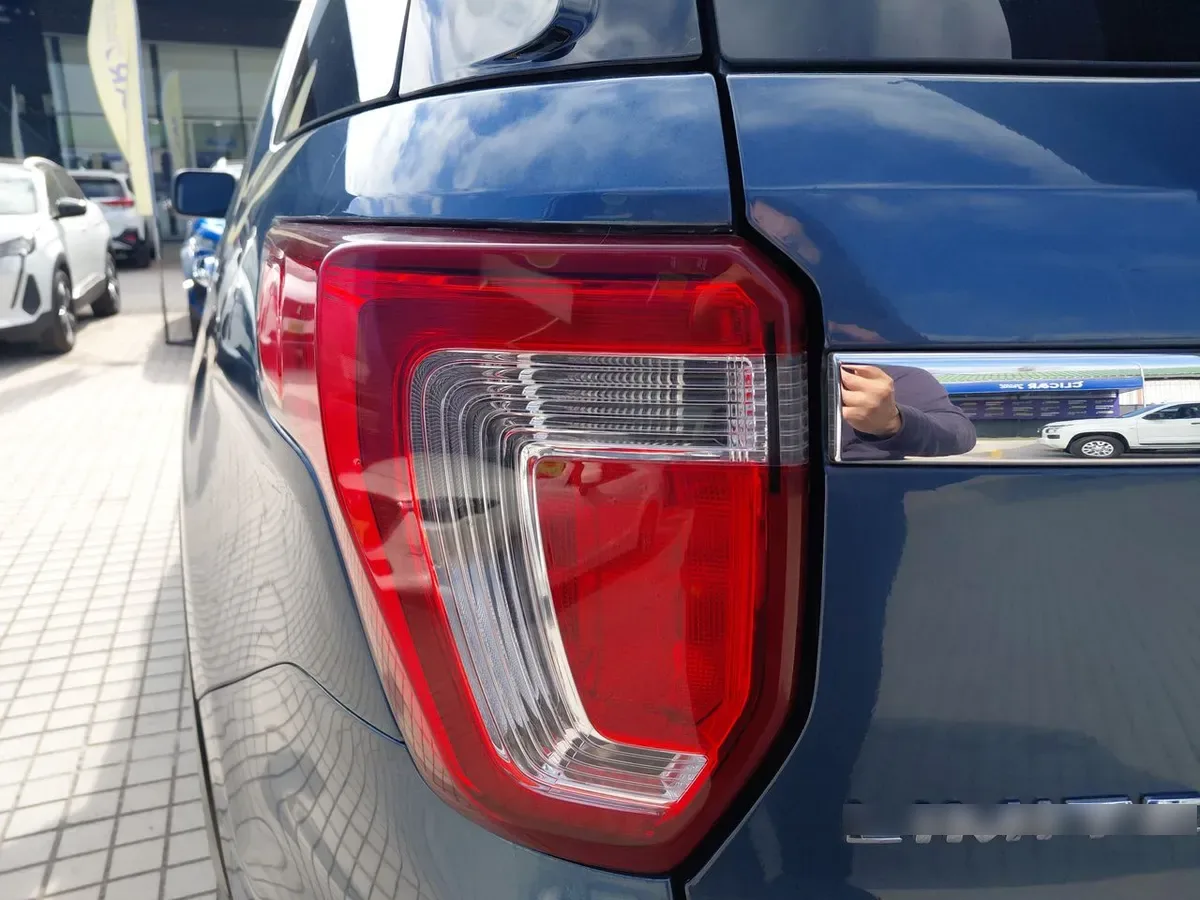 Ford Explorer 2.3 Limited Ecoboost 4x4 At 5p año 2019