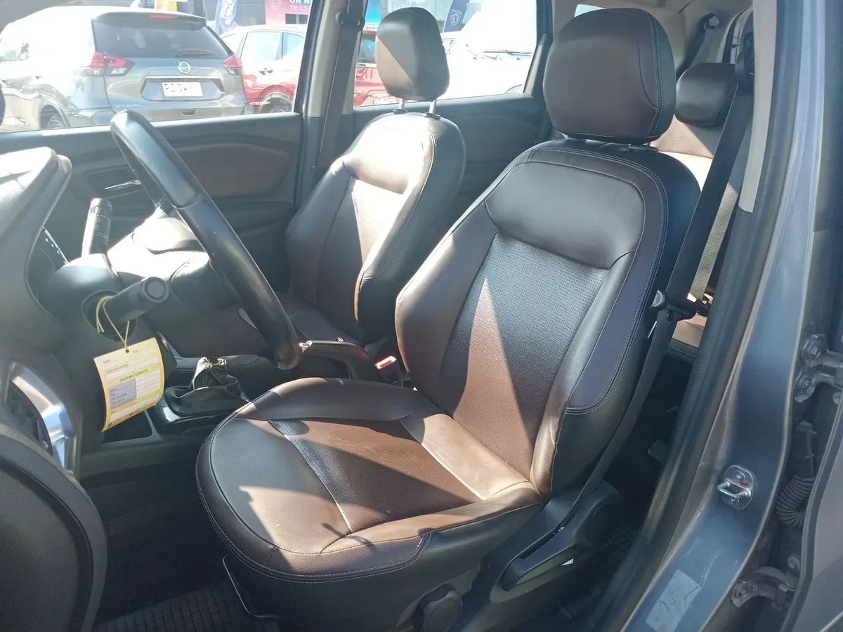 Chevrolet Spin 1.8 Premier 4x2 Mt 5p año 2021