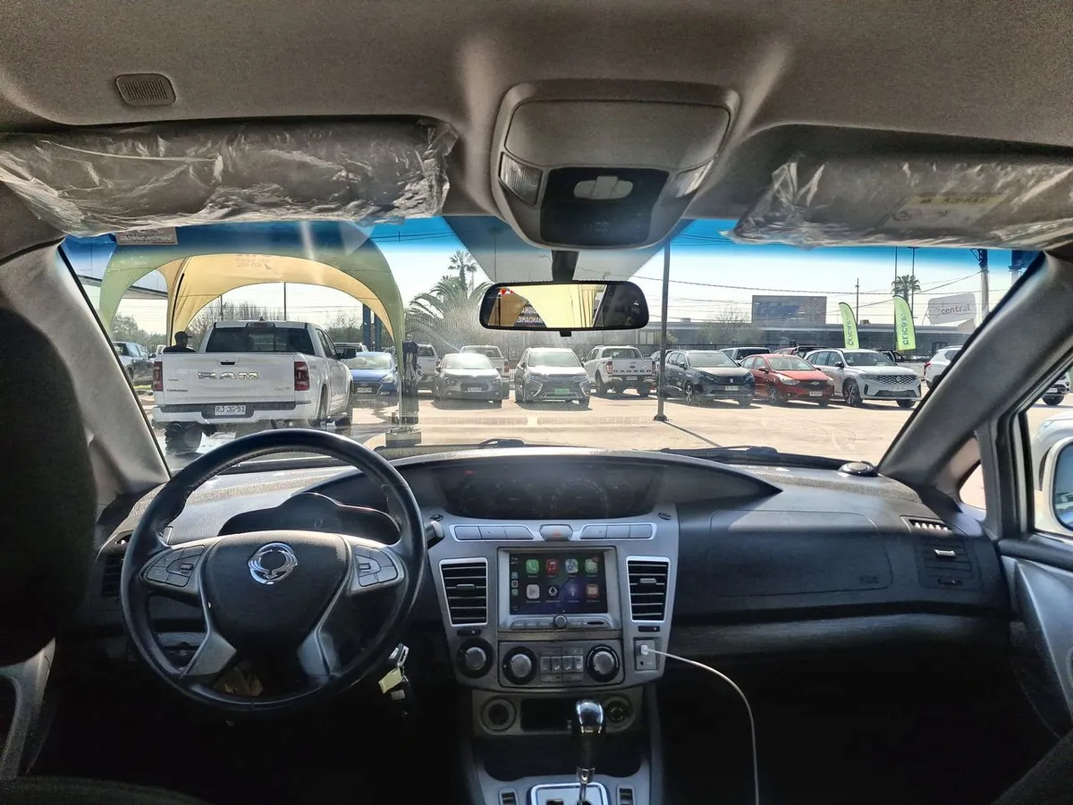 Ssangyong Stavic 2.2 Diesel 2wd At 5p año 2019