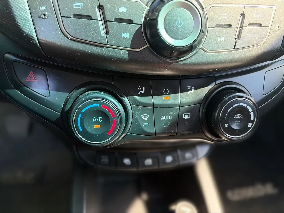 Chevrolet Sail 1.5 Lt Smart 4x2 Mt 4p año 2021