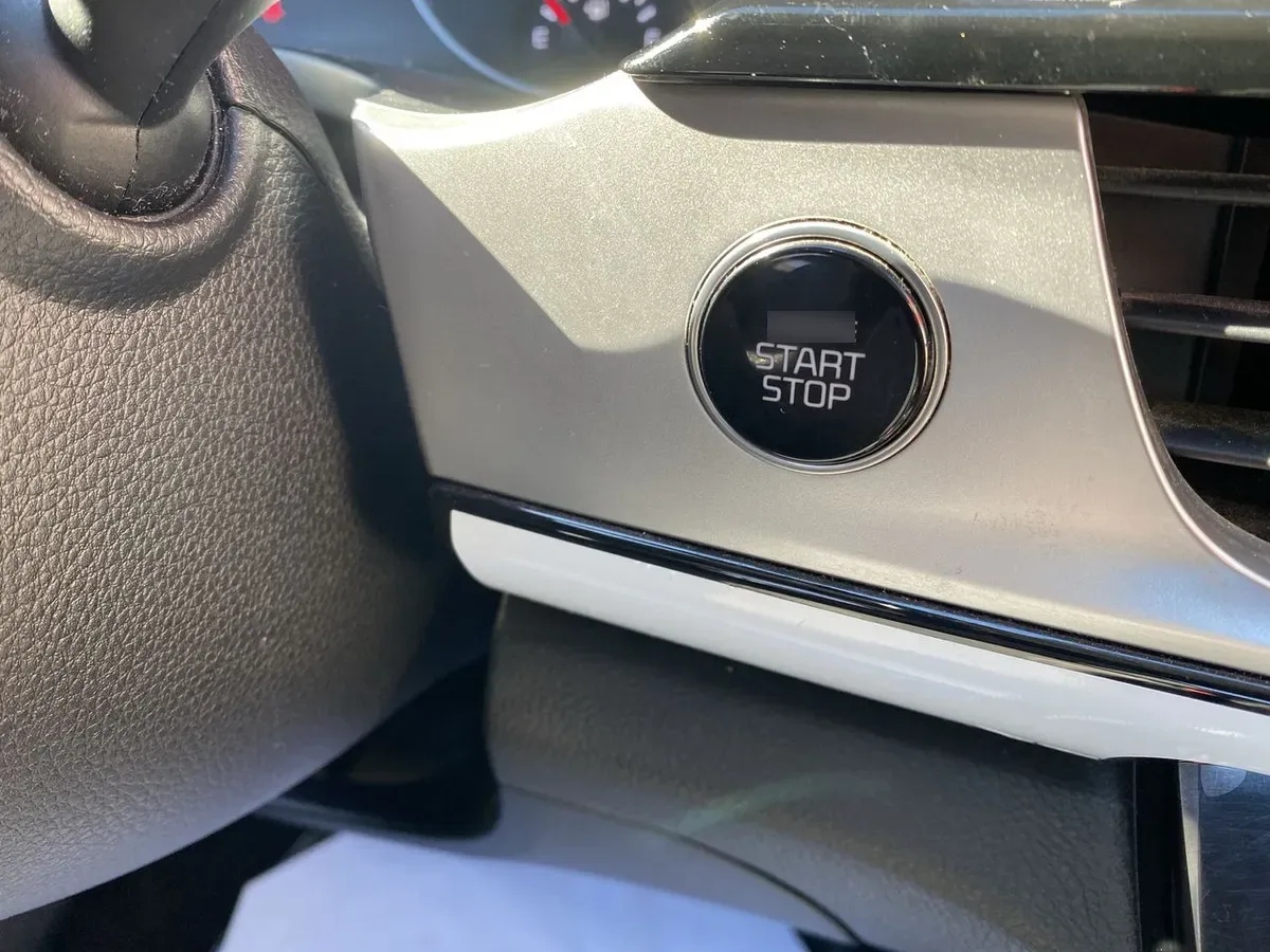 Kia Seltos 1.6 Ex 4x2 6at 5p año 2021