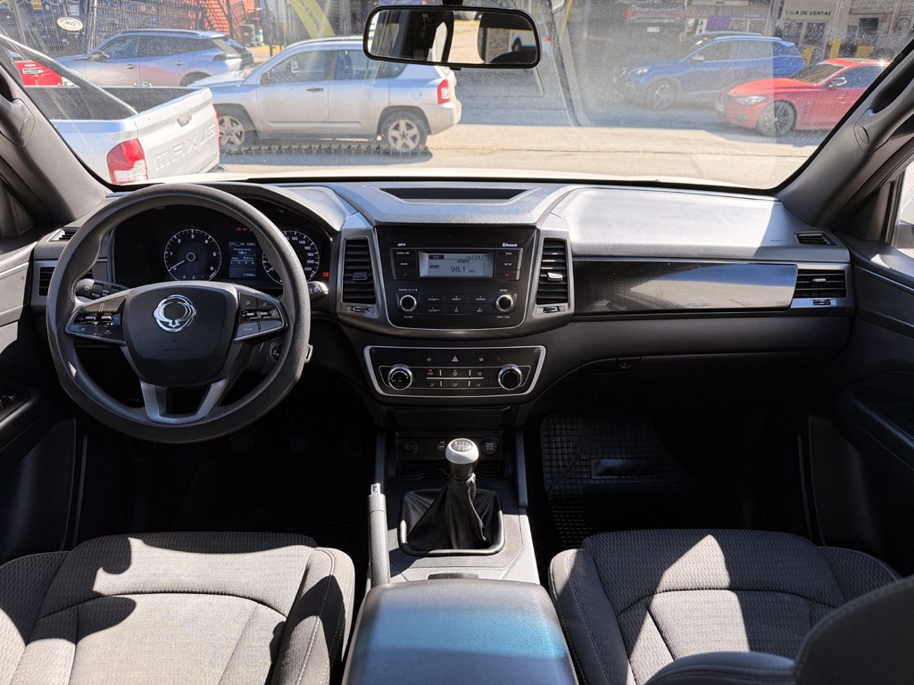 Ssangyong Grand Musso 2.2 Mt año 2022
