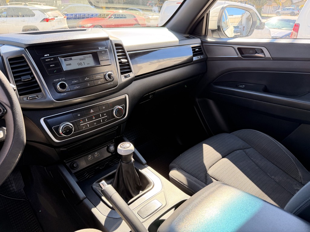 Ssangyong Grand Musso 2.2 Mt año 2022