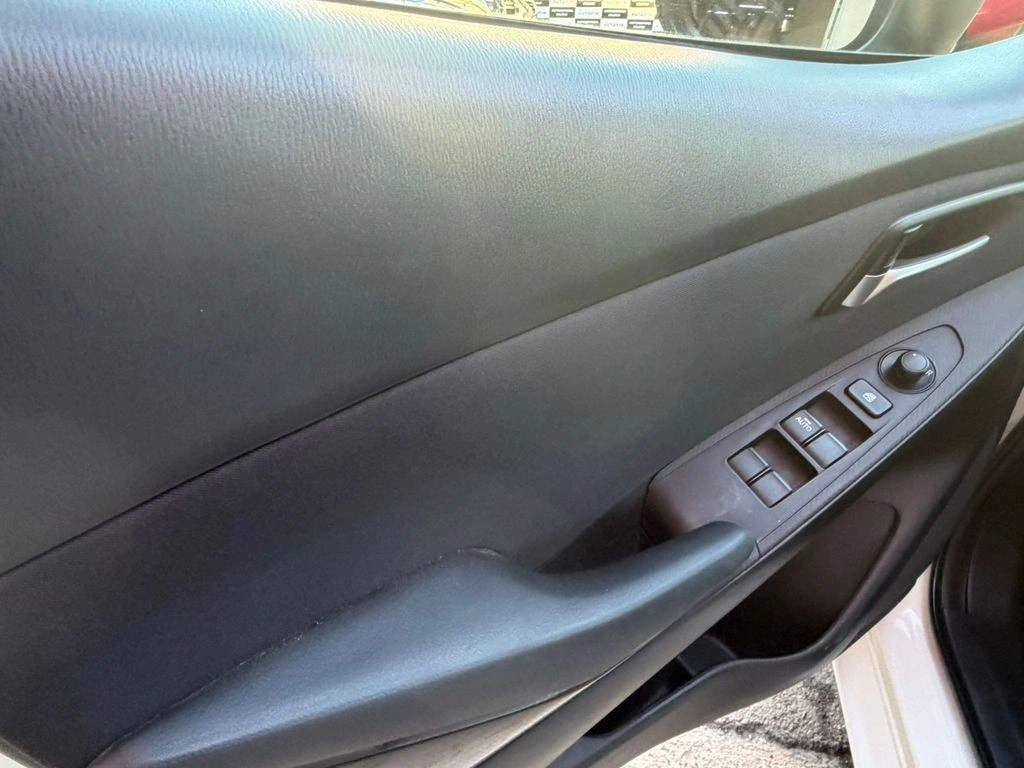 Mazda 2 Sport Sport Hb año 2019