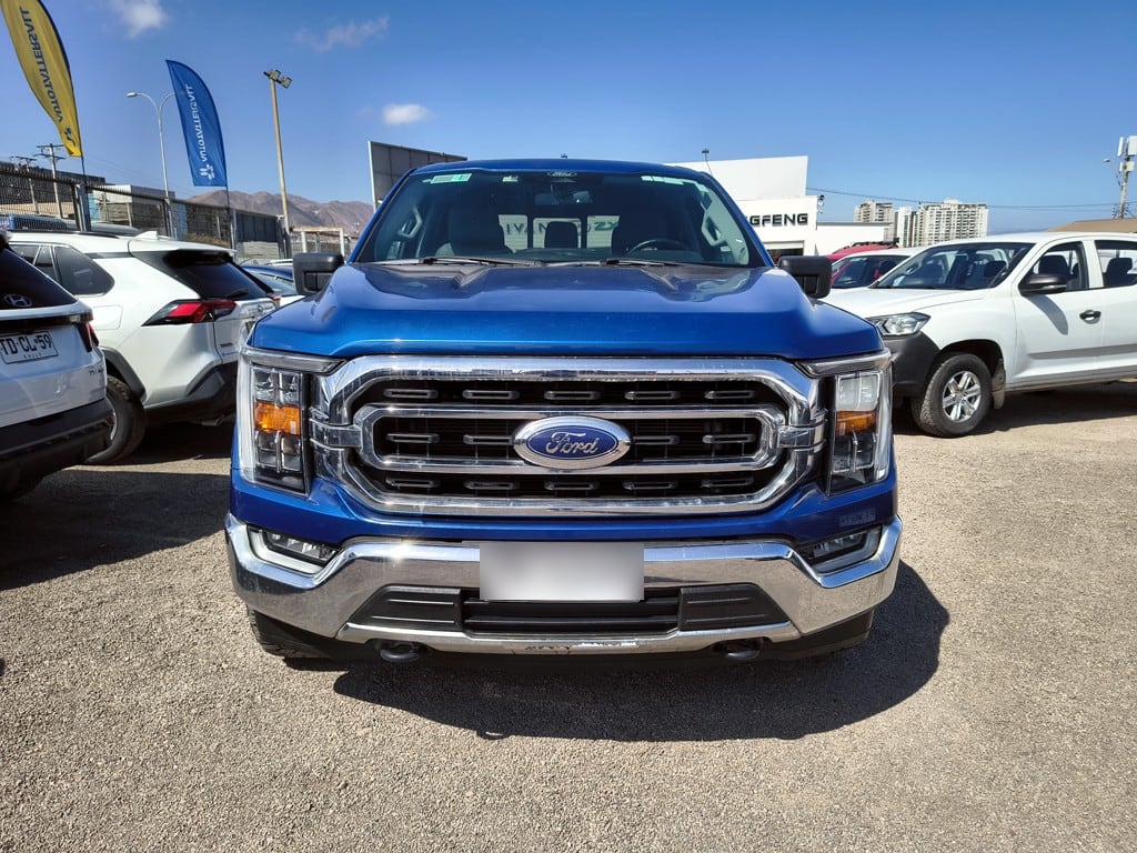 Ford F-150 5.0 Gasolina 4x4 T/a año 2024