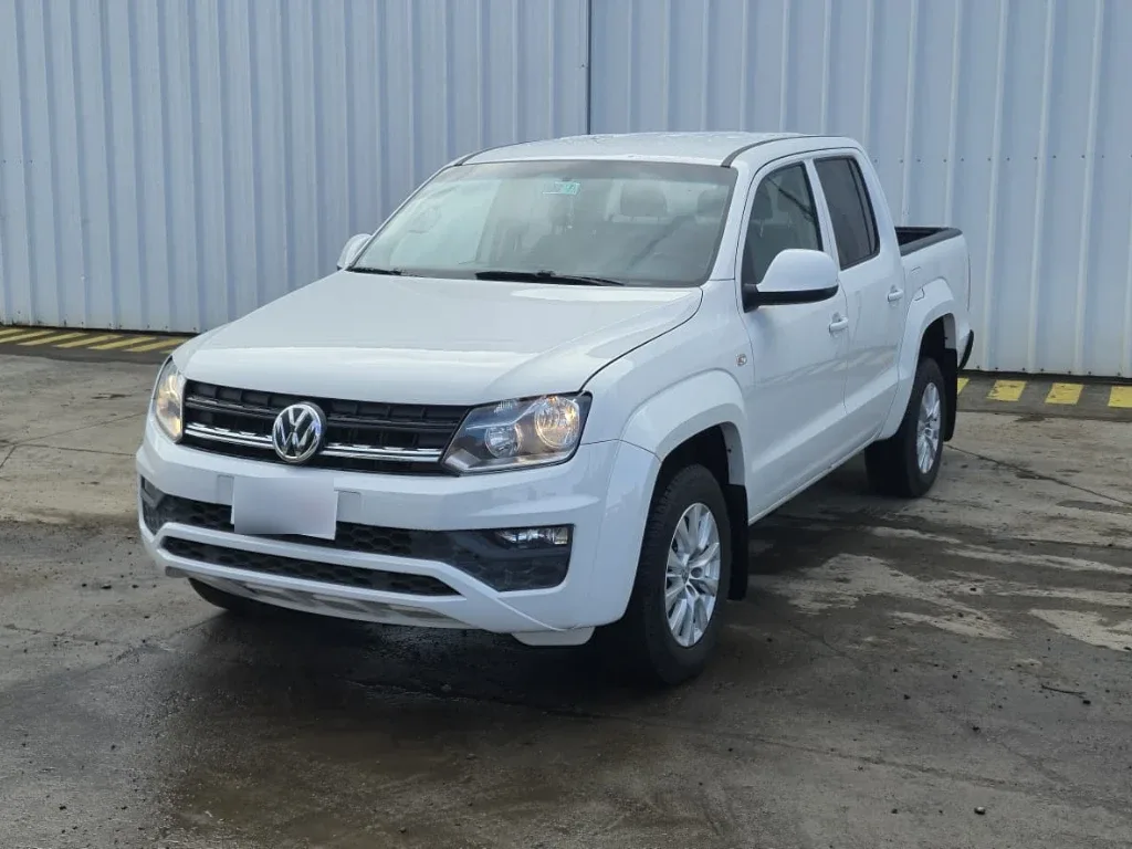 Volkswagen Amarok Dcab Tdi 4x4 Trendline 2.0 año 2023
