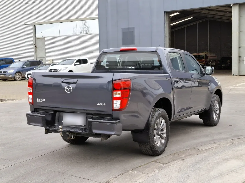 Mazda Bt-50 Bt-50 4x4 6at año 2024