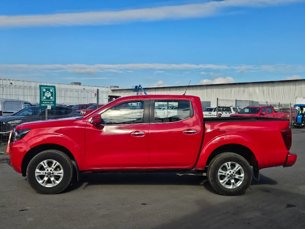Nissan Navara Dc 4x2 2.3tdi Xe año 2023