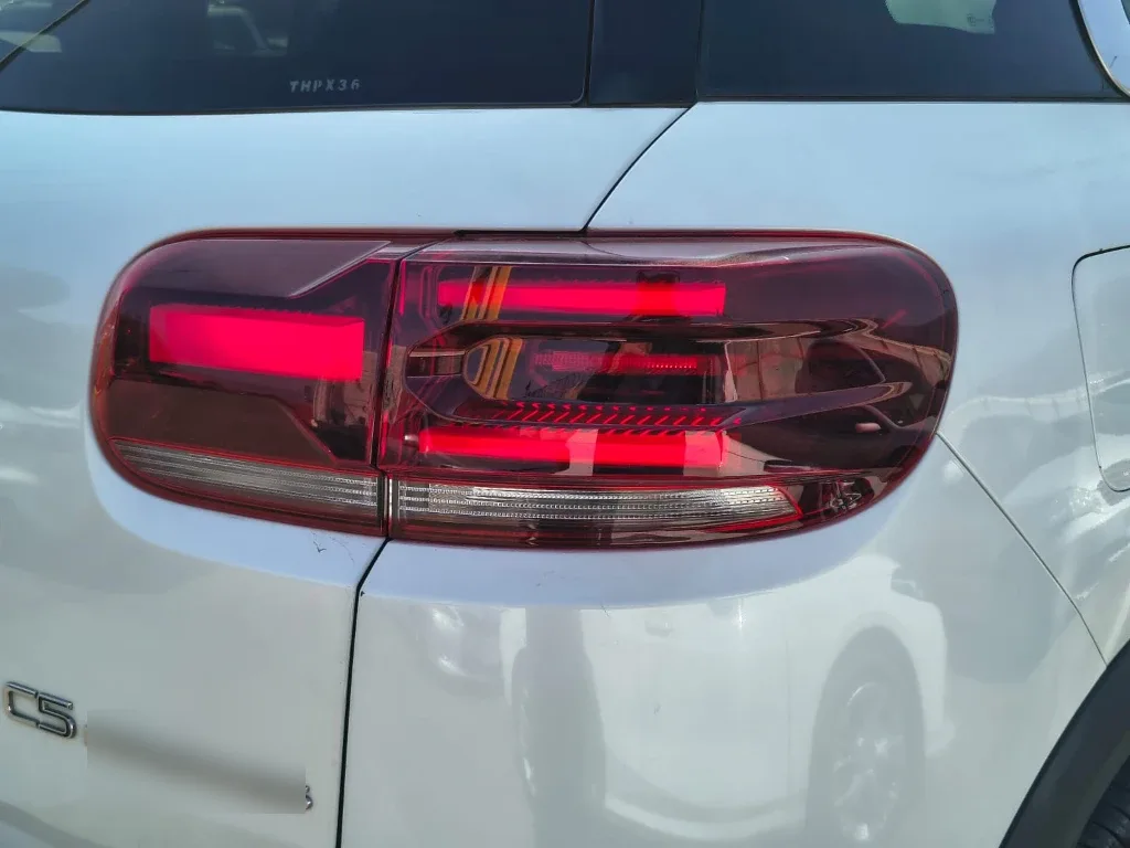 Citroen C5 Aircross 1.5 Blue Dhi 130 Eat8 Feel año 2024