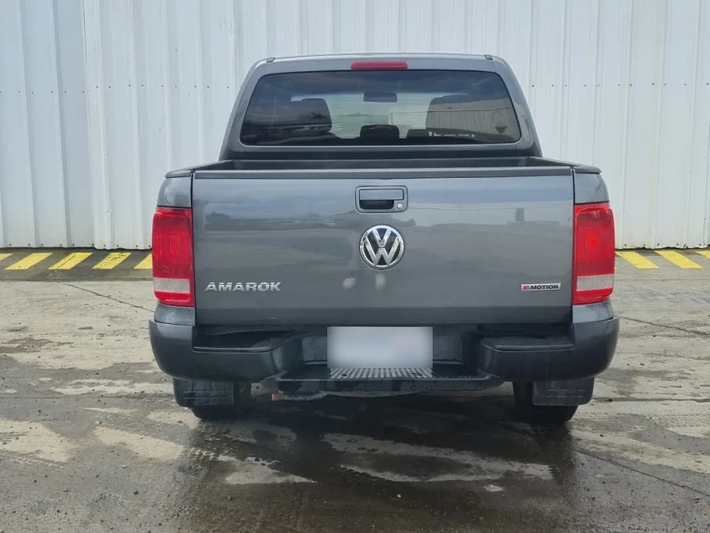 Volkswagen Amarok Dcab Tdi 4x4 Trendline 2.0 año 2023