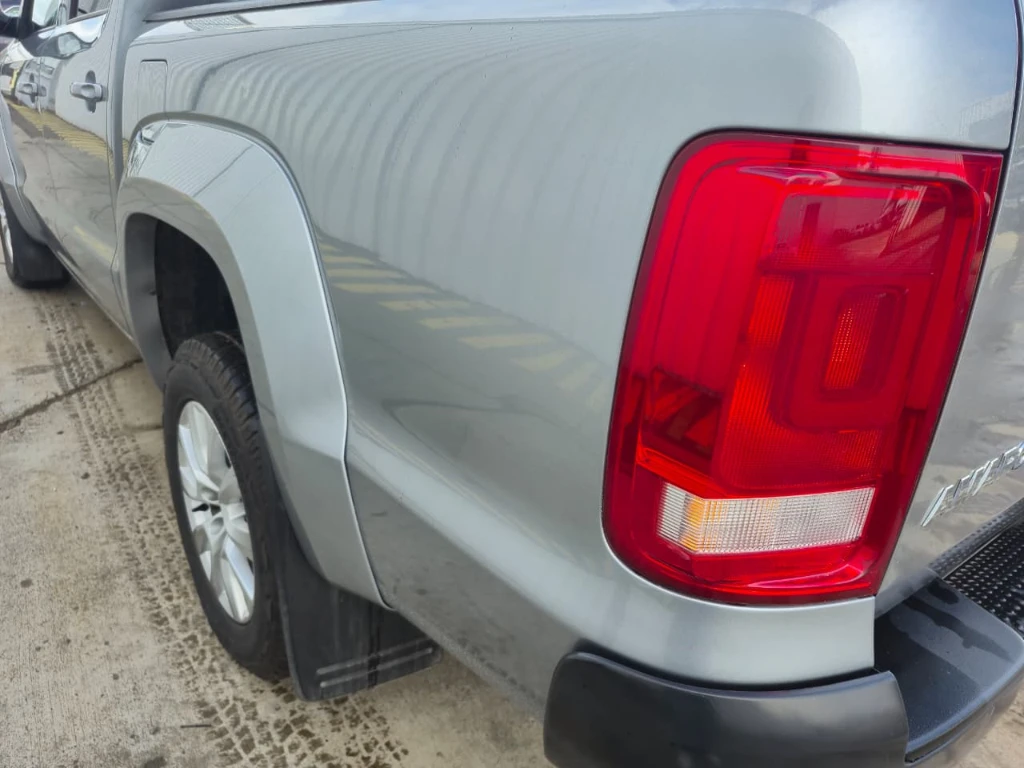 Volkswagen Amarok Dcab Tdi 4x4 Trendline 2.0 año 2023
