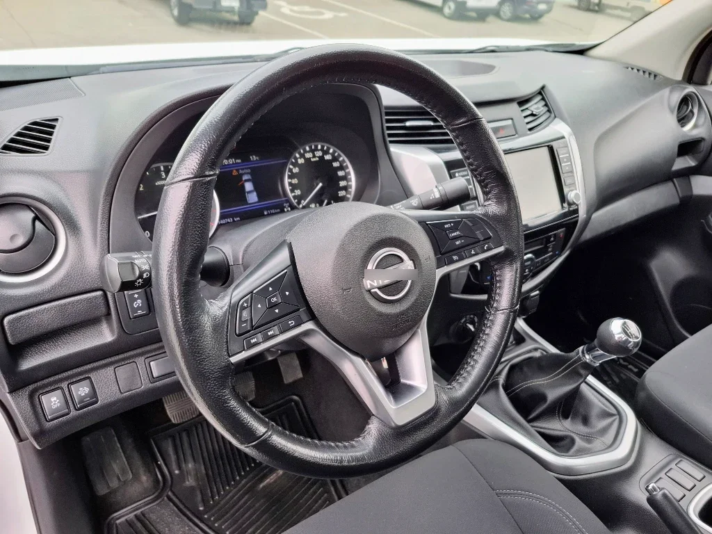Nissan Navara Navara Dc 4x4 2.3tdi Xe año 2023