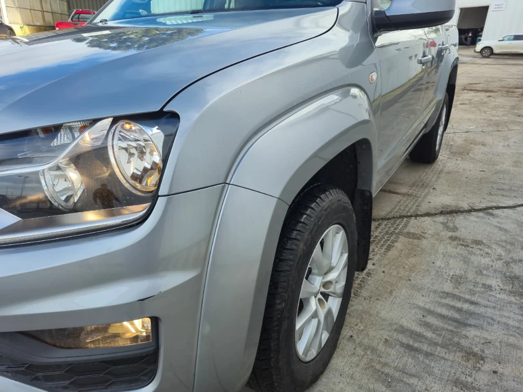 Volkswagen Amarok Dcab Tdi 4x4 Trendline 2.0 año 2023