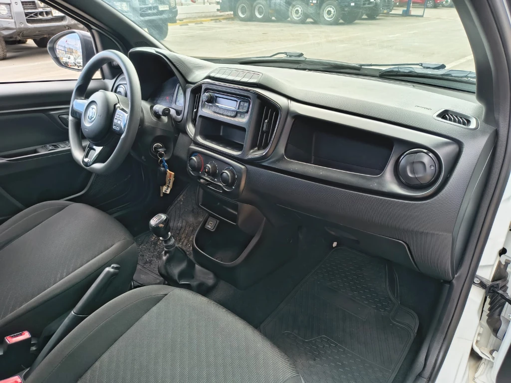 Ram 700 Slt Cd 1.4l año 2023