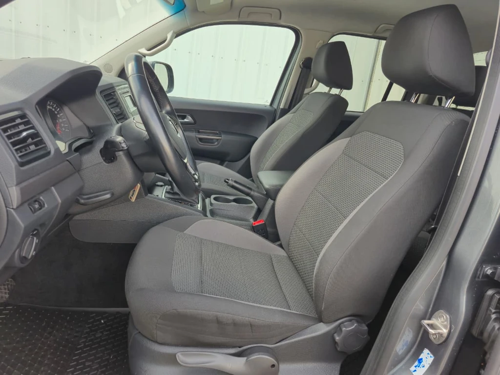 Volkswagen Amarok Dcab Tdi 4x4 Trendline 2.0 año 2023