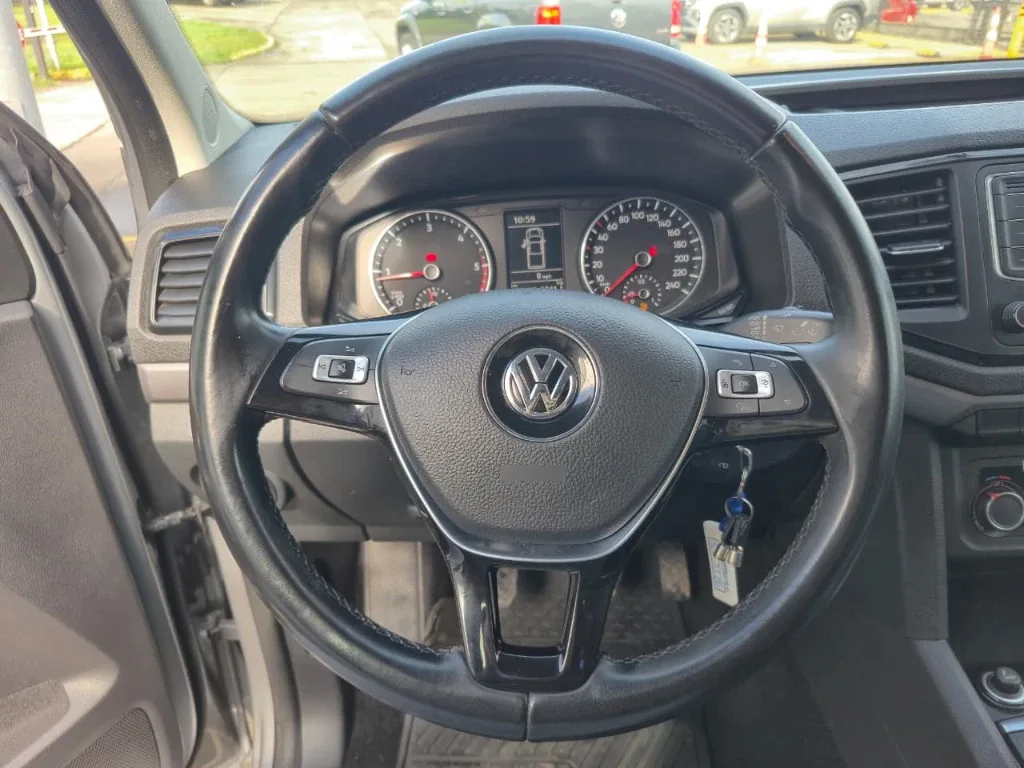 Volkswagen Amarok Dcab Tdi 4x4 Trendline 2.0 año 2023