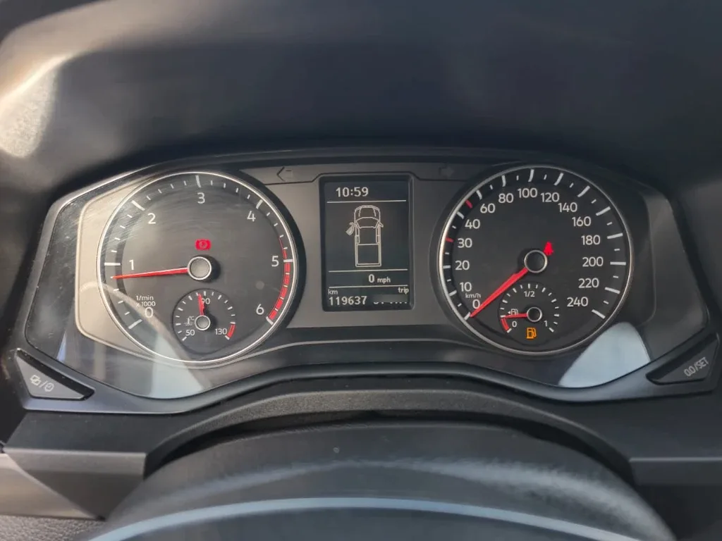 Volkswagen Amarok Dcab Tdi 4x4 Trendline 2.0 año 2023