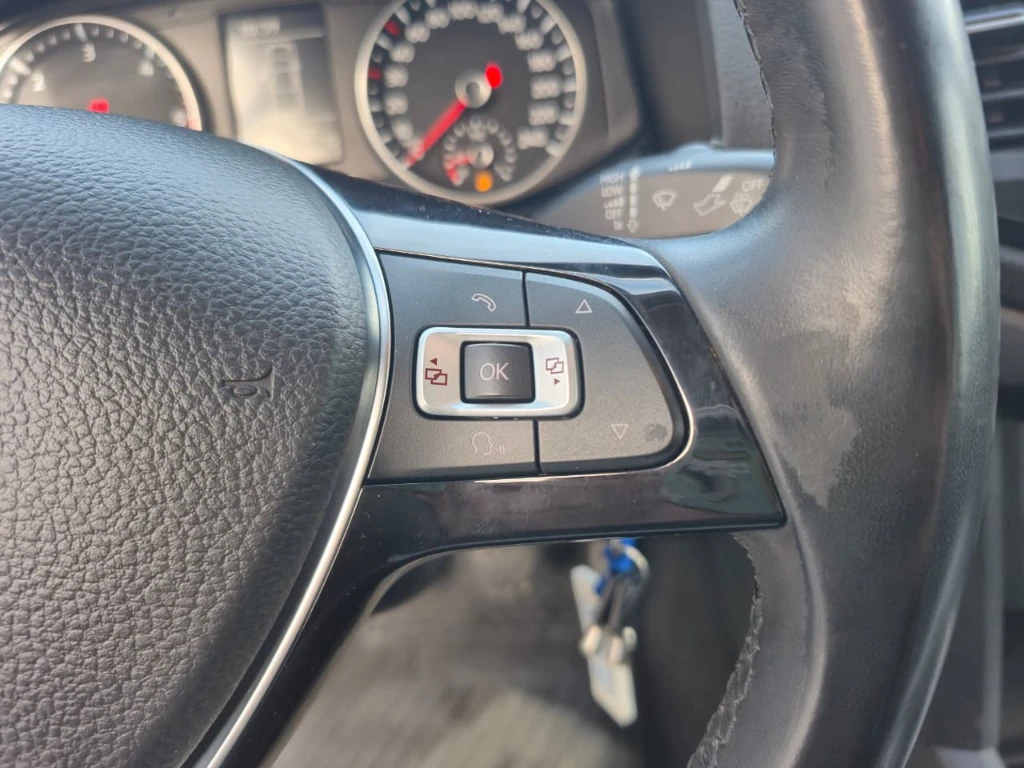Volkswagen Amarok Dcab Tdi 4x4 Trendline 2.0 año 2023