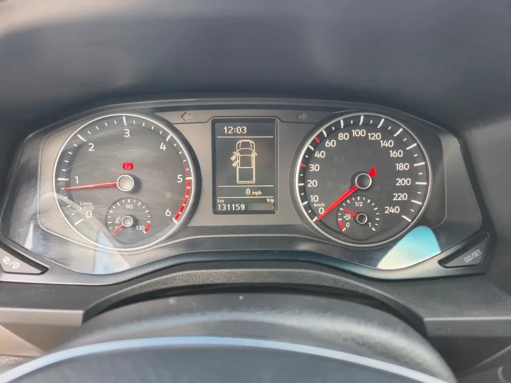 Volkswagen Amarok Dcab Tdi 4x4 Trendline 2.0 año 2023