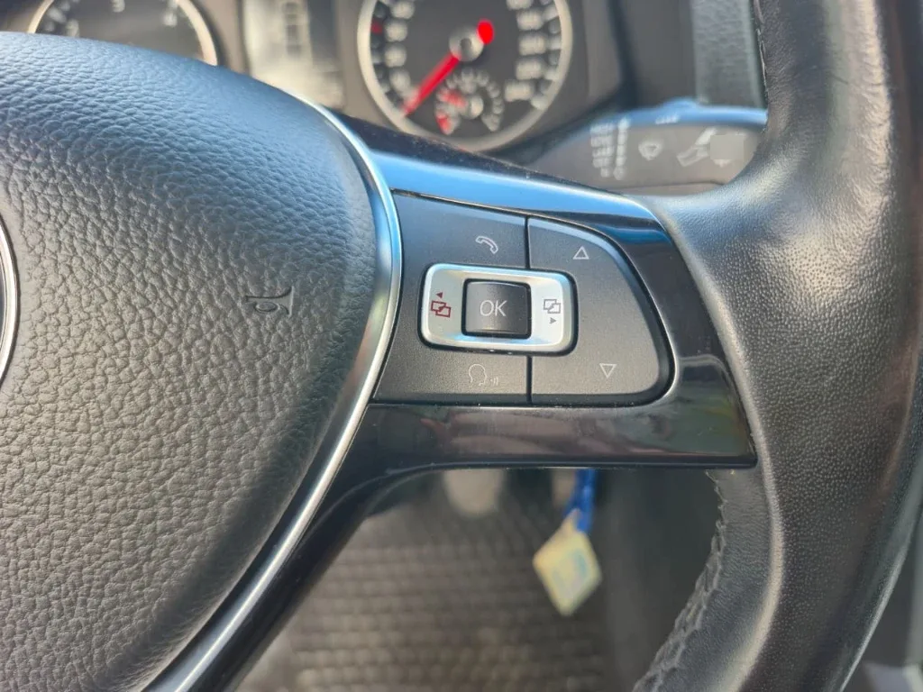 Volkswagen Amarok Dcab Tdi 4x4 Trendline 2.0 año 2023