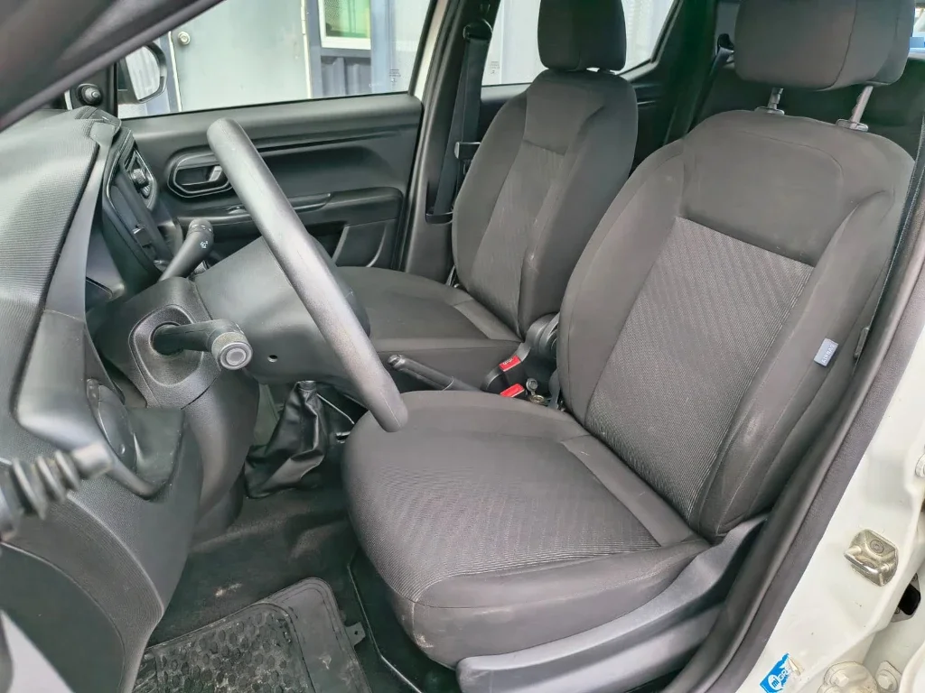 Ram 700 Slt Cd 1.4l año 2023