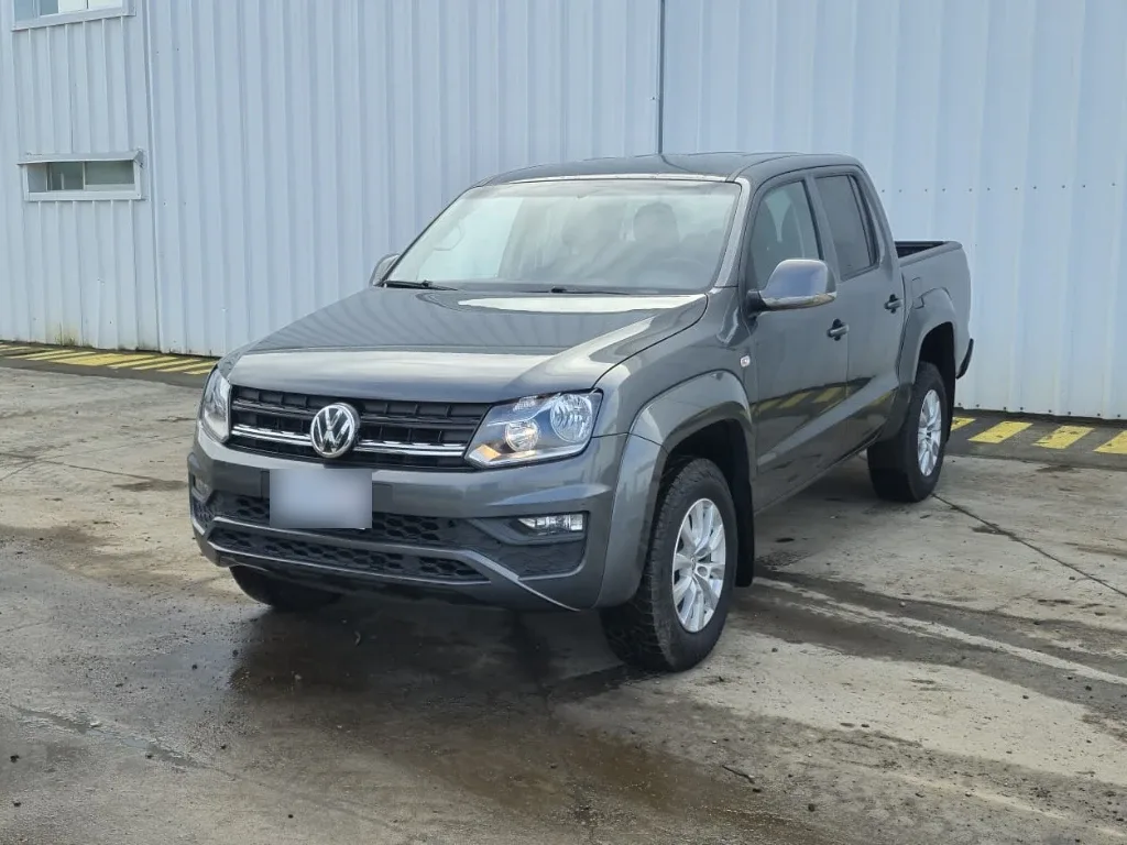 Volkswagen Amarok Confortline At 4x4 Tdi 2.0 año 2023