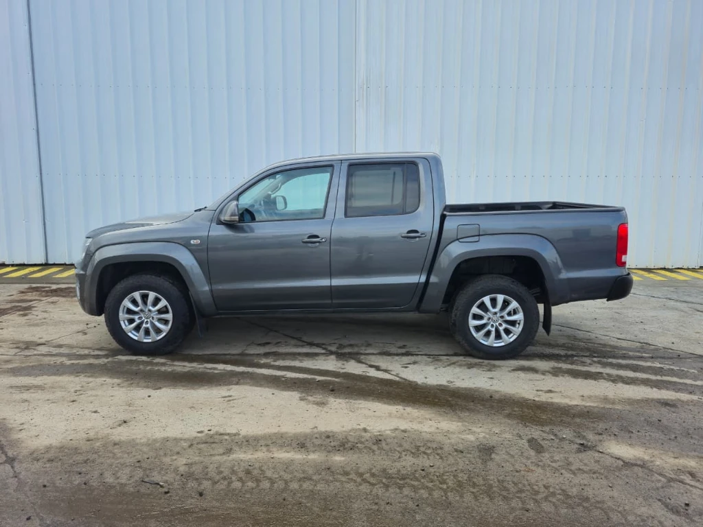 Volkswagen Amarok Confortline At 4x4 Tdi 2.0 año 2023